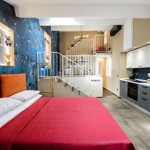 Altana House Tortellinosuite Appartamento Modena